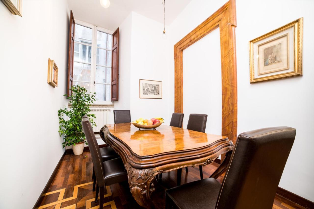 Palazzo Del Duca Piazza Navona Guest House Рим Экстерьер фото