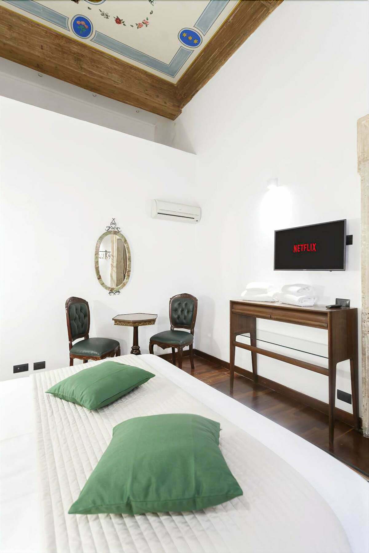 Palazzo Del Duca Piazza Navona Guest House Рим Экстерьер фото